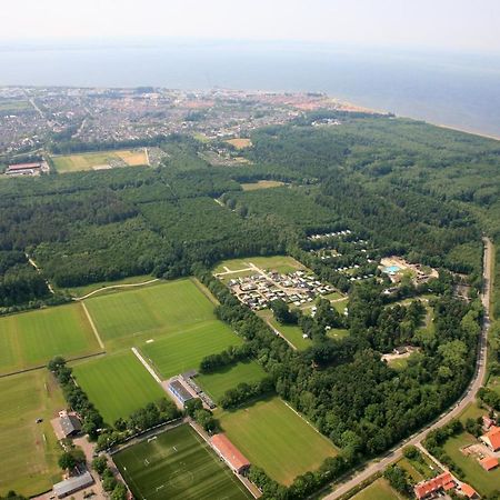 Vakantiepark 'T Urkerbos - Kabouterhuisje 외부 사진