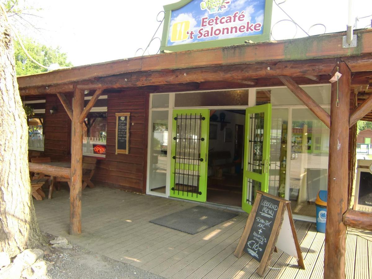 Vakantiepark 'T Urkerbos - Kabouterhuisje 외부 사진